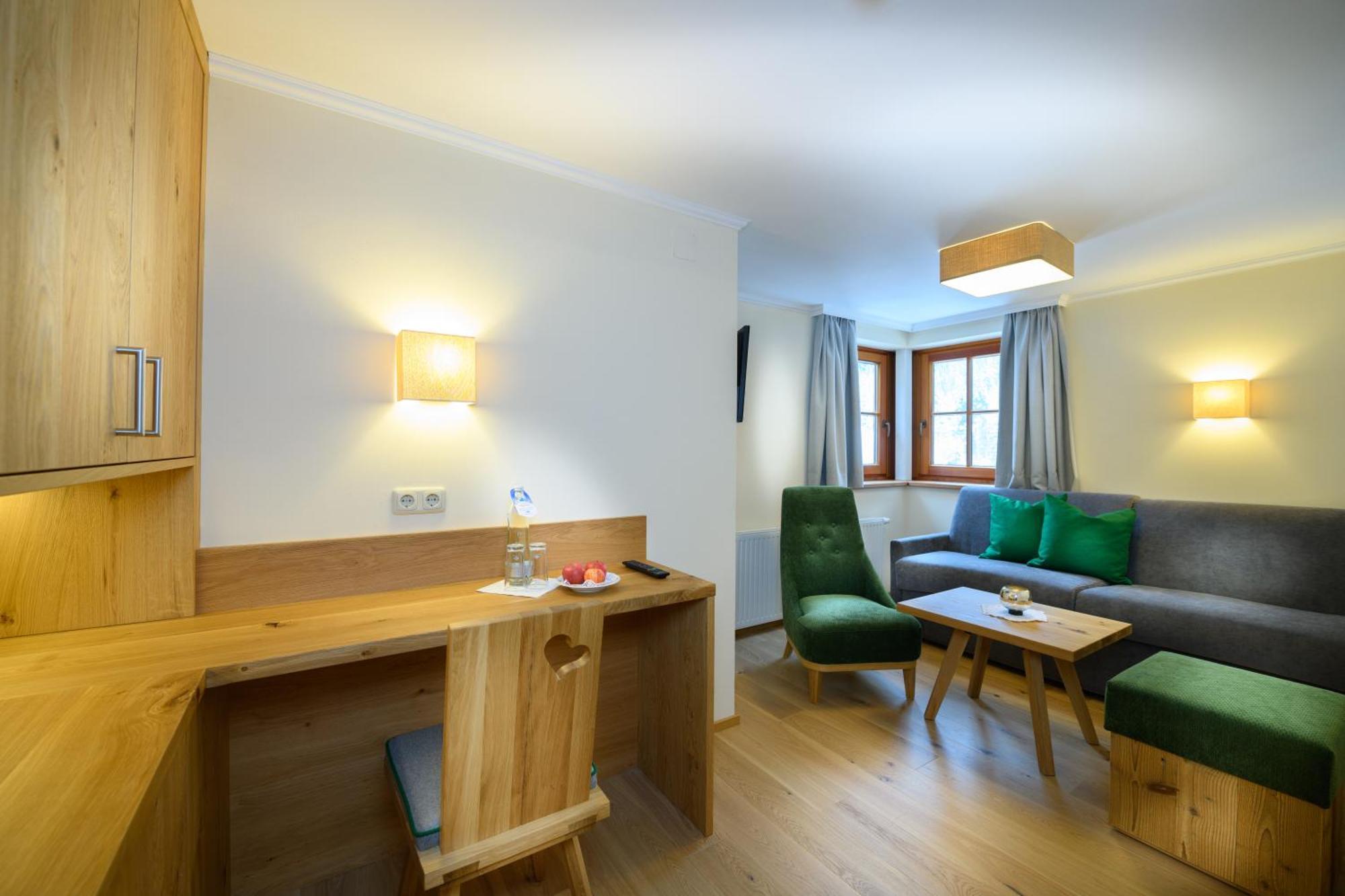 Gut Berg Naturhotel Sankt Johann im Pongau Room photo