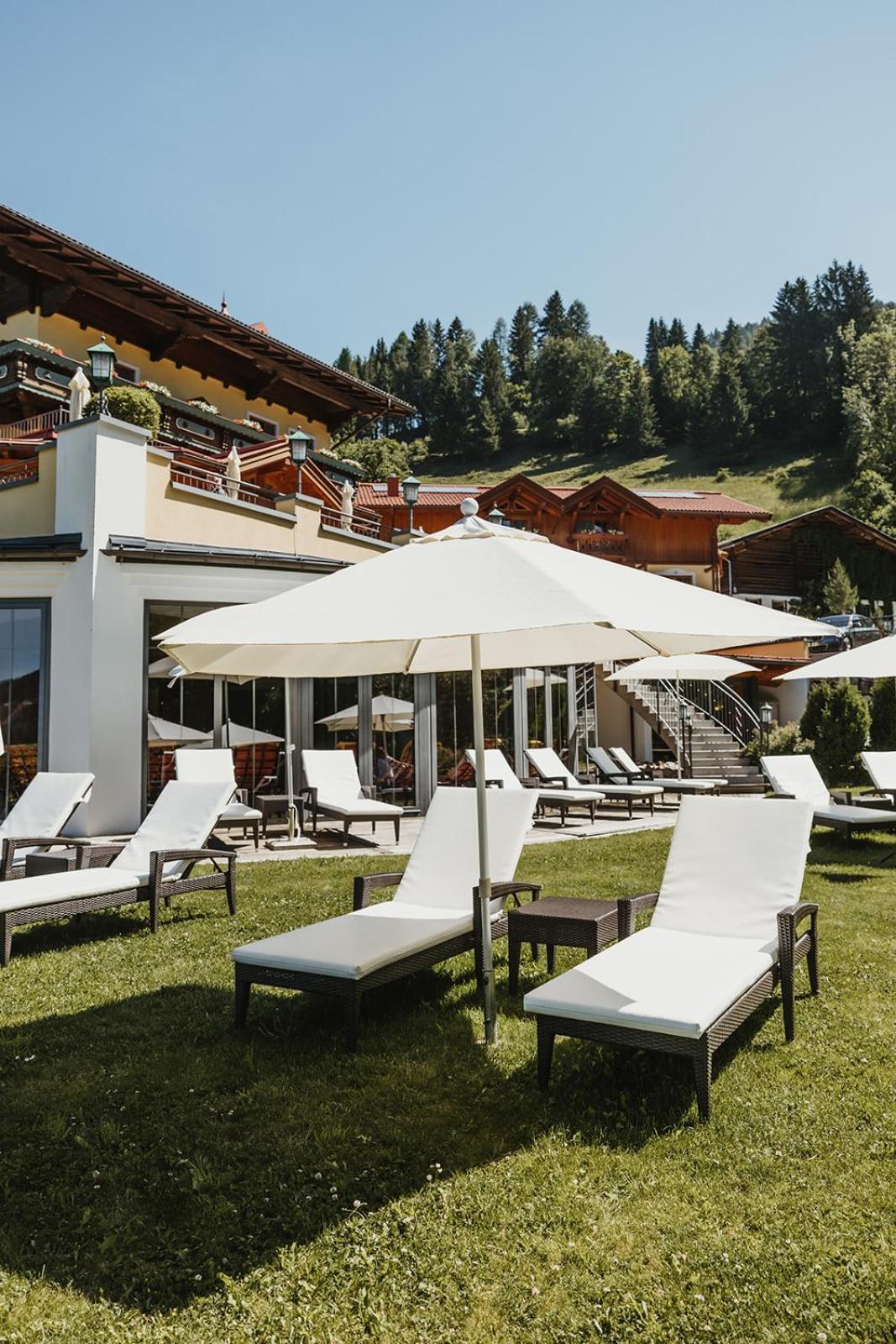 Gut Berg Naturhotel Sankt Johann im Pongau Exterior photo